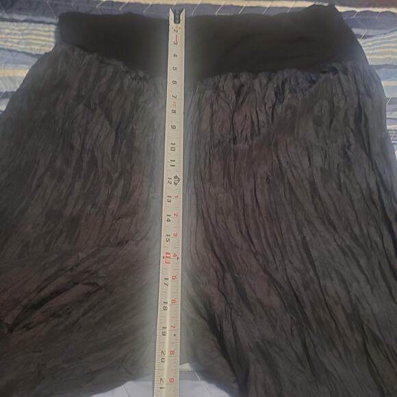 IOS (travelsmith) Size XL Wide Band 100% Silk Wide Leg Crinkle Crop Pants Office - Picture 8 of 10